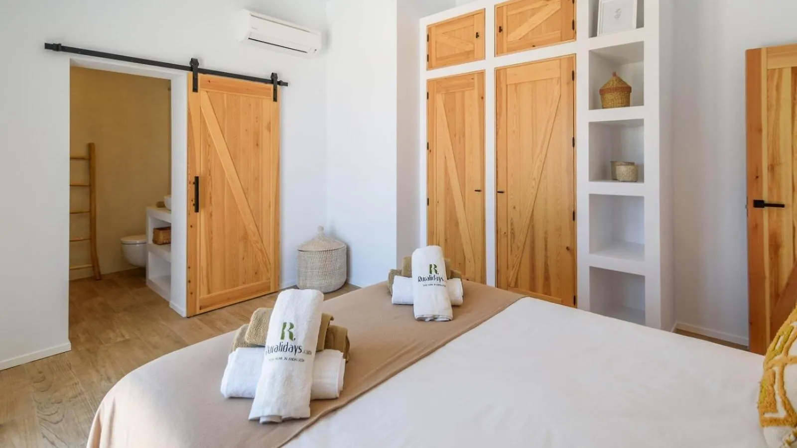 Holiday home Casa What A Life Sayalonga By Ruralidays