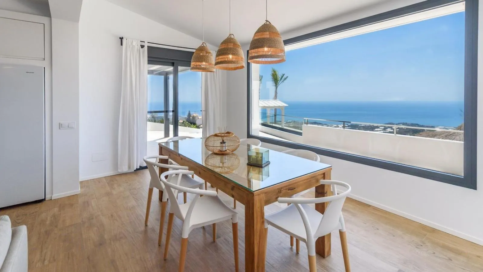 Casa What A Life Sayalonga By Ruralidays Holiday home